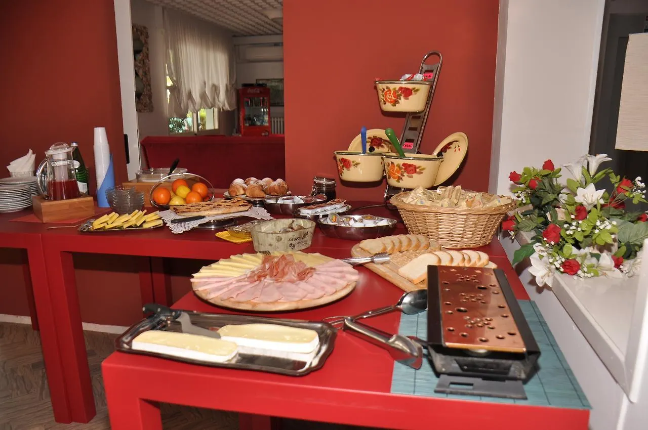 Hotel Morri - Il Biblihotel Riccione 2*,  Italy