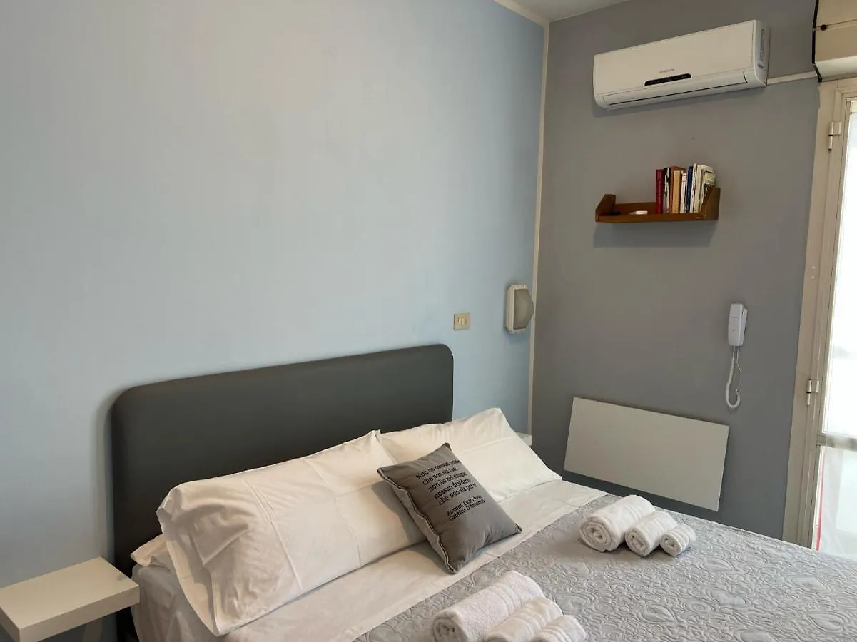 Hotel Morri - Il Biblihotel 리치오네