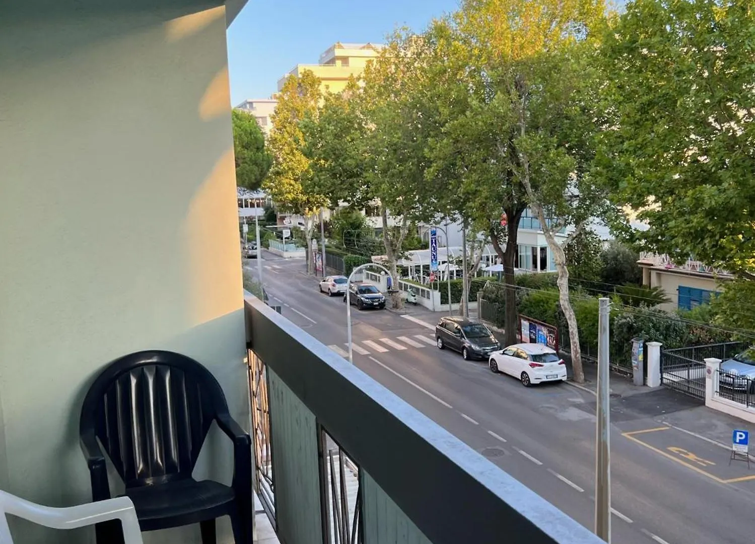 **  Hotel Morri - Il Biblihotel Riccione Italy