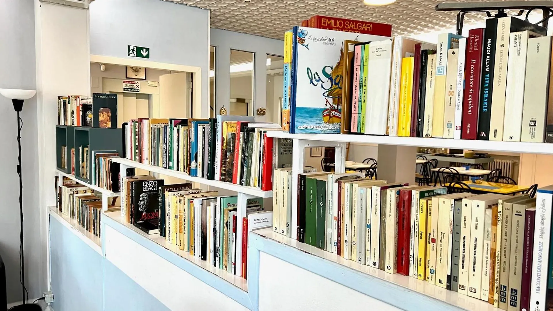 Hotel Morri - Il Biblihotel Riccione