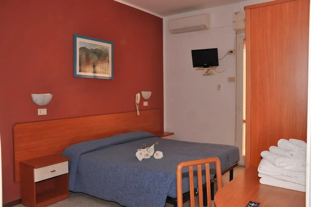 Hotel Morri - Il Biblihotel 리치오네