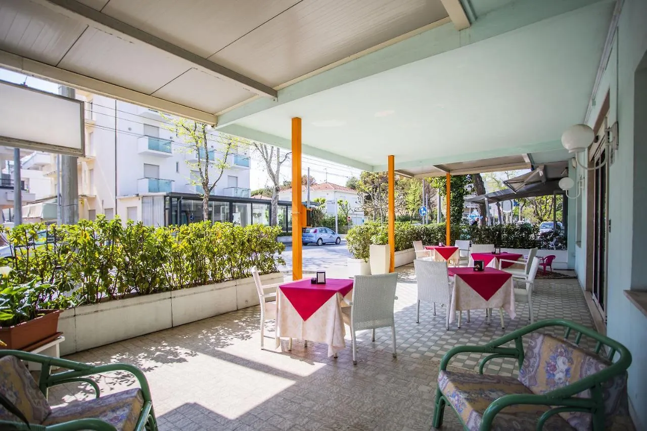 Hotel Morri - Il Biblihotel 리치오네