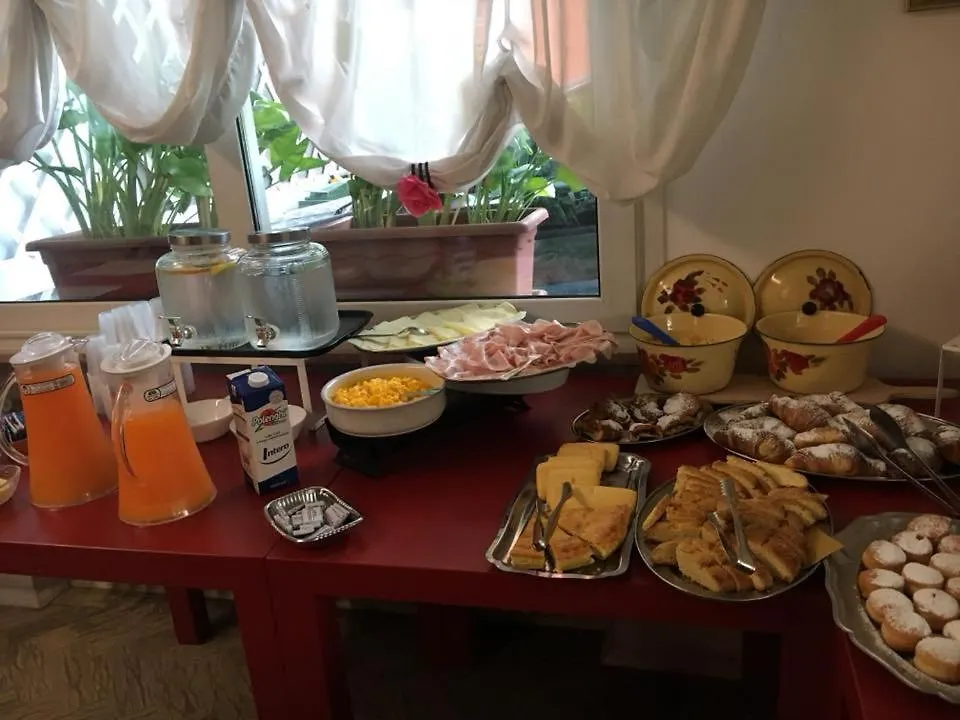 Hotel Morri - Il Biblihotel 리치오네